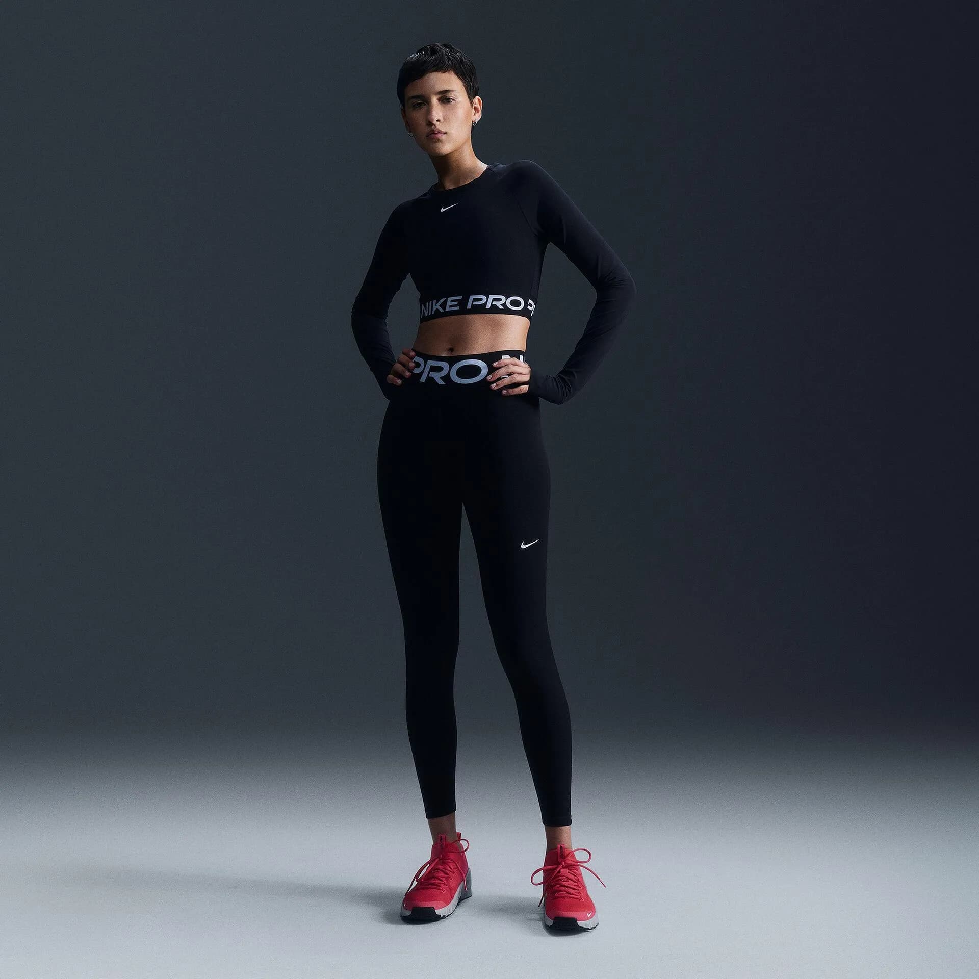 Дамски клин NIKE PRO SCULPT HIGH-WAISTED