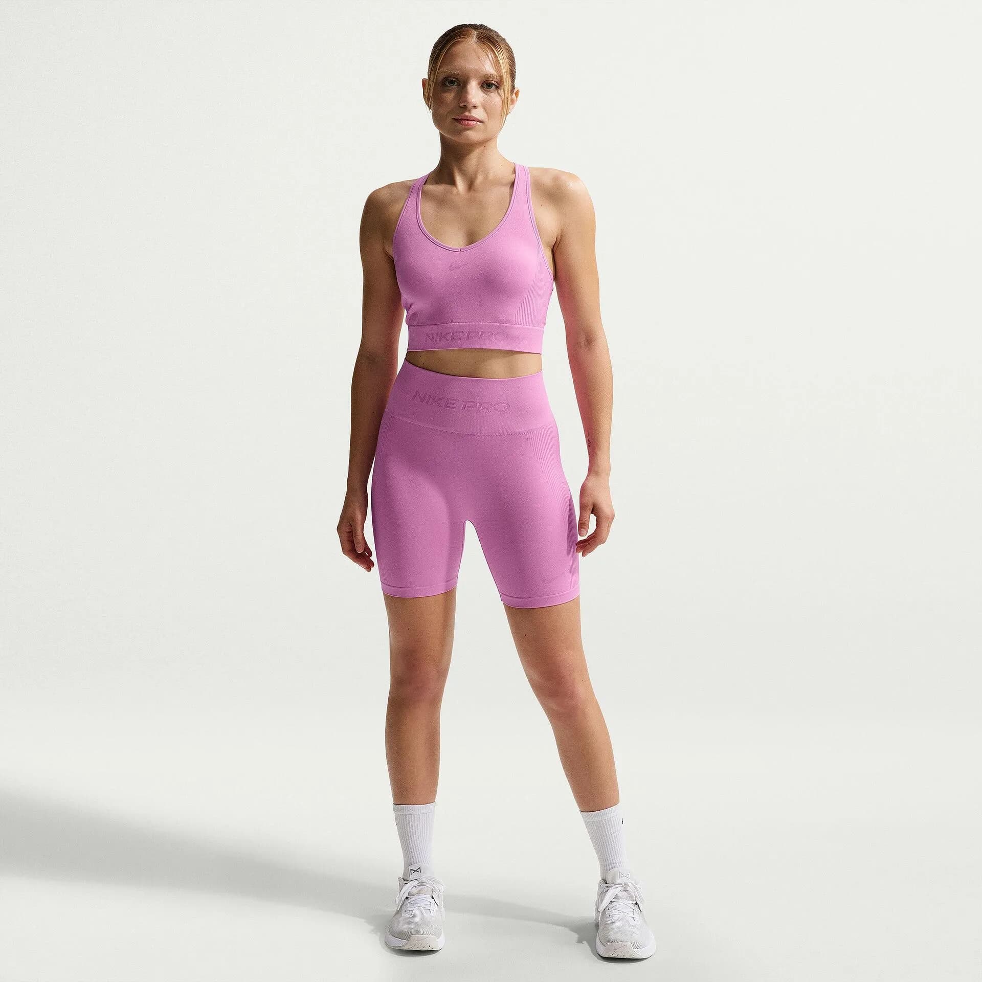 Дамски къс клин NIKE PRO Seamless 5" Biker