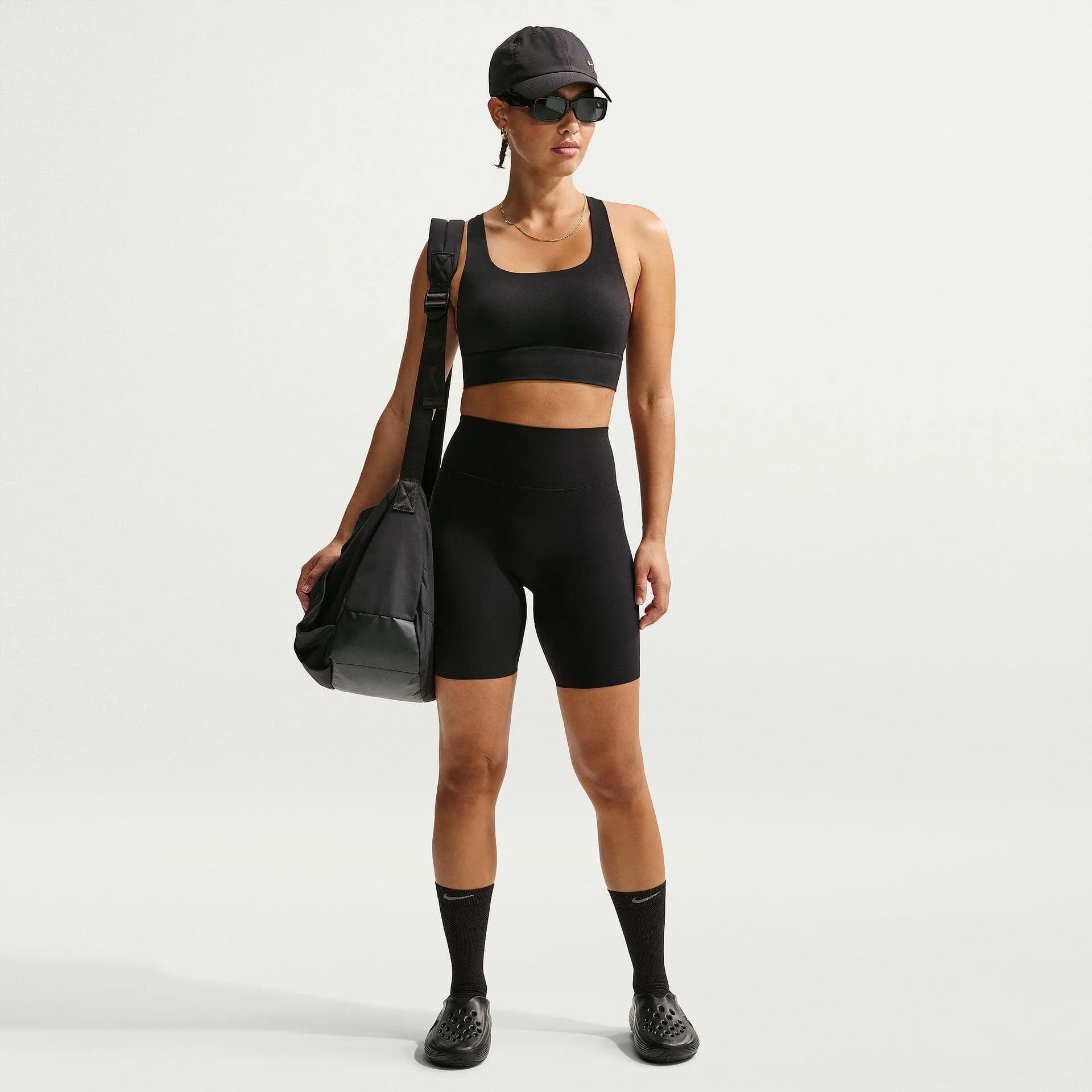 Дамски къс клин NIKE Zenvy Biker Shorts