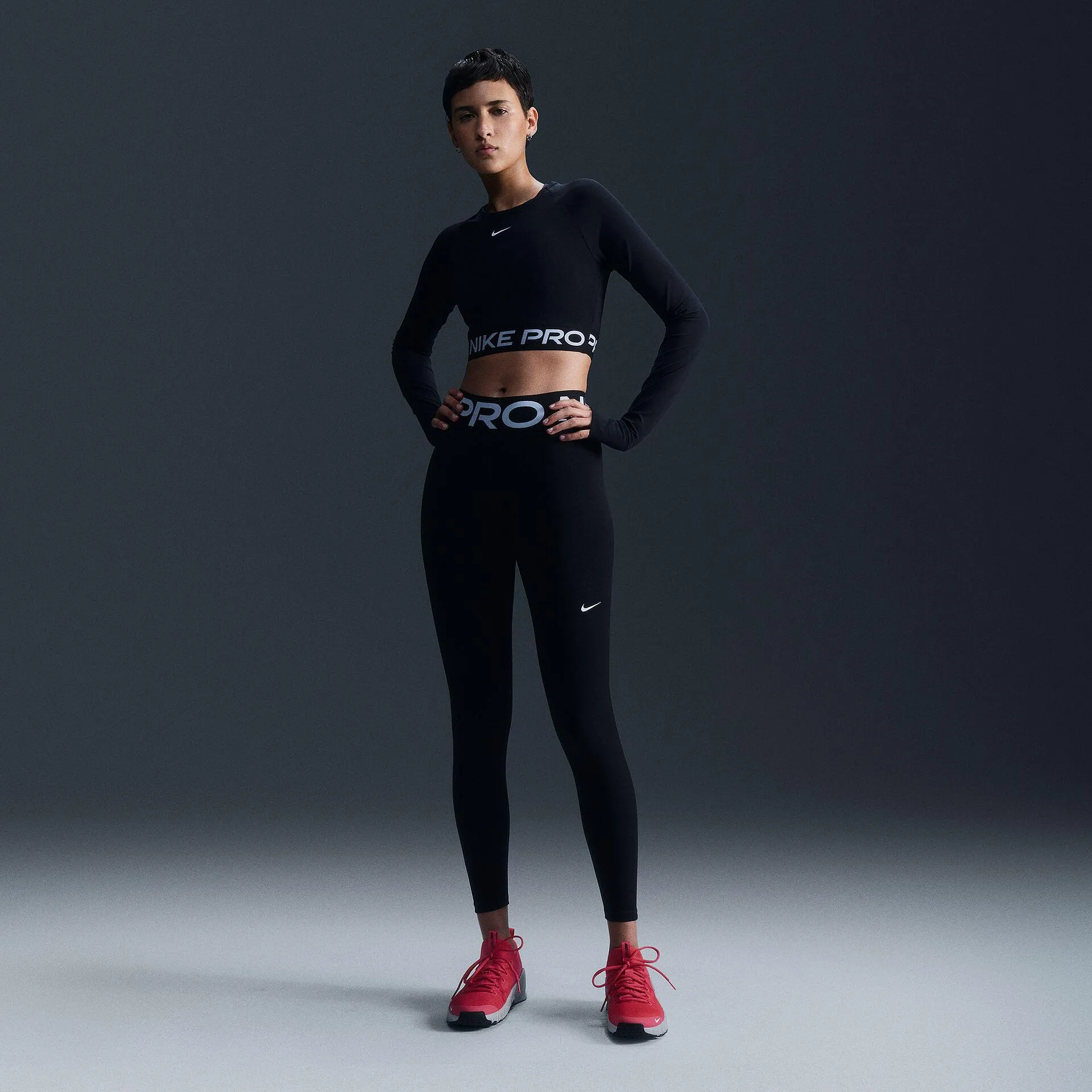 Дамски клин NIKE PRO SCULPT HIGH-WAISTED