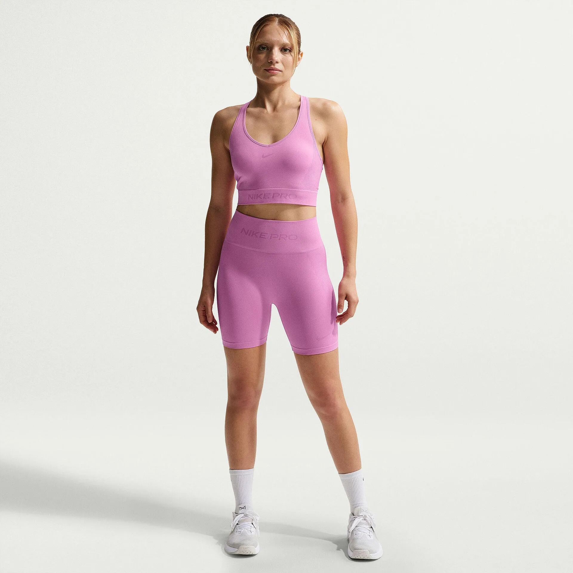 Дамски къс клин NIKE PRO Seamless 5" Biker