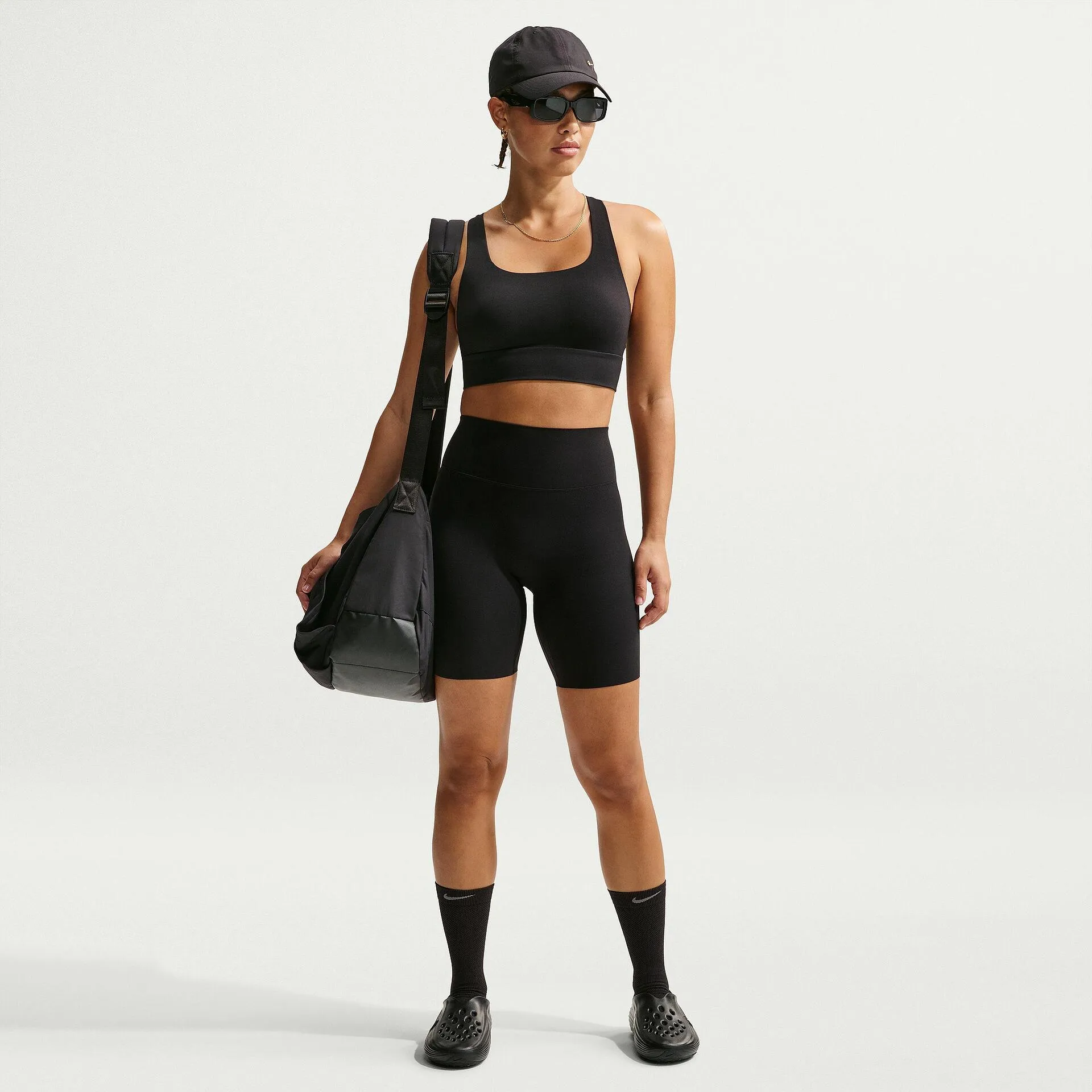 Дамски къс клин NIKE Zenvy Biker Shorts