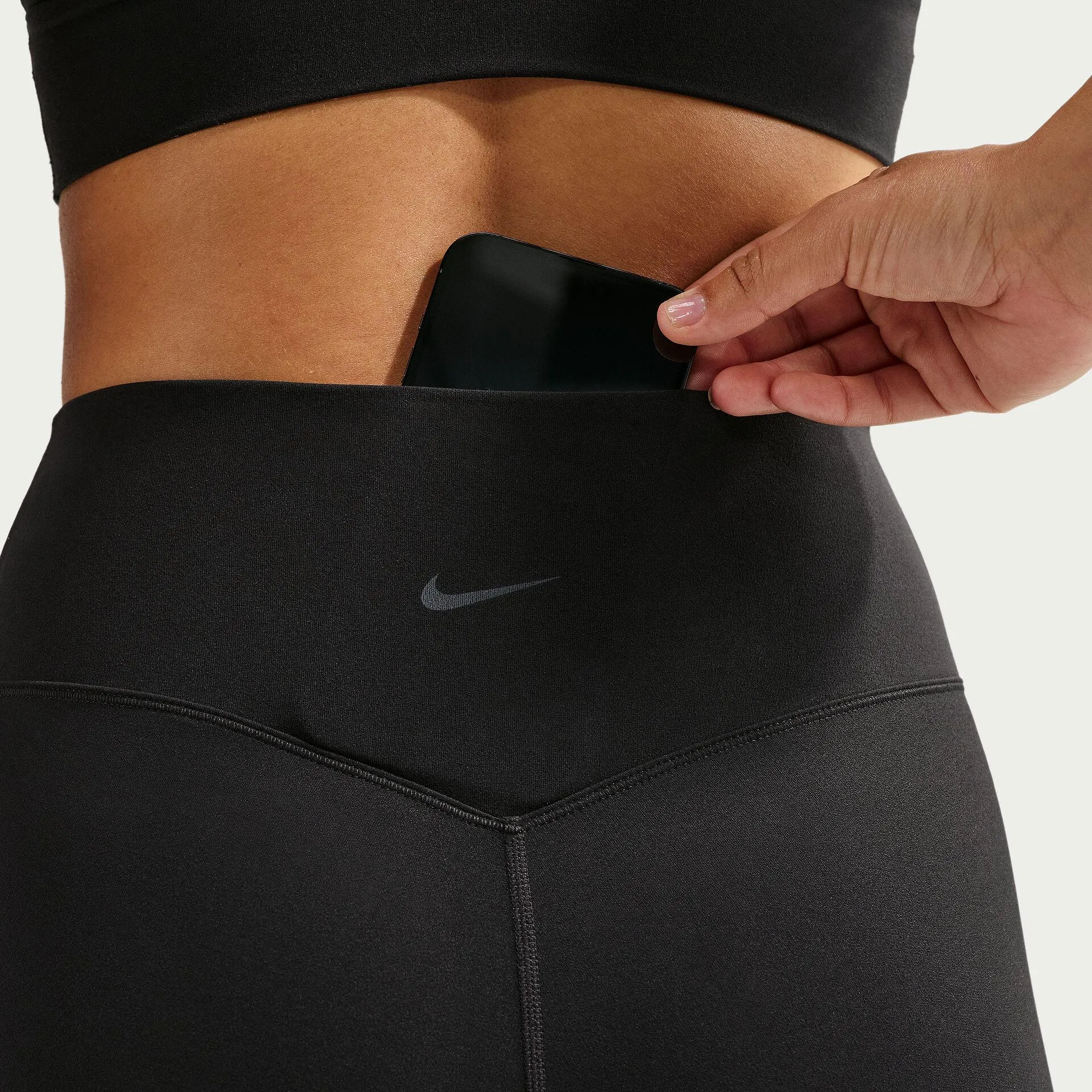 Дамски къс клин NIKE Zenvy Biker Shorts - 6